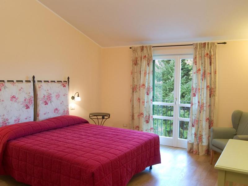 Ca Del Moro Resort & Spa Понтремоли Екстериор снимка