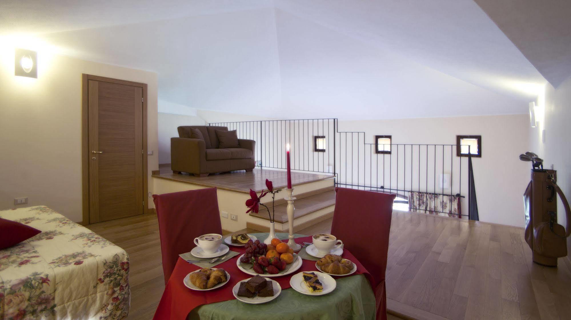 Ca Del Moro Resort & Spa Понтремоли Екстериор снимка